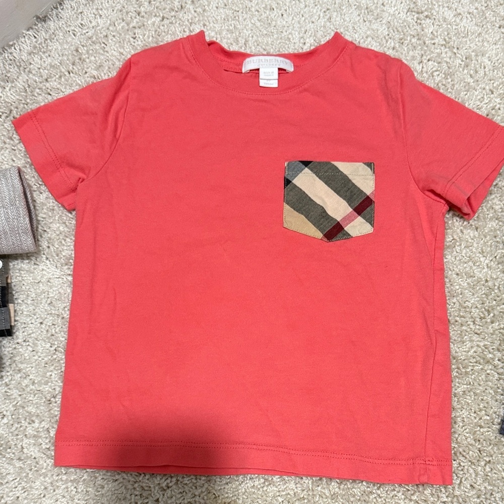 Burberry Kids Peach/Red Tee with Check Pocket 4T never worn new w/tags